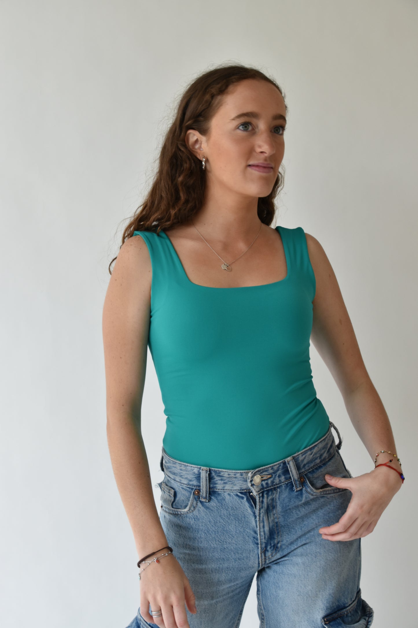 MÓNICA AQUA